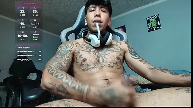 Nickhot0609 online show from October 30, 8:05 am