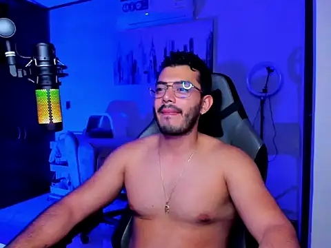 BrunoD31 online show from October 26, 4:25 am