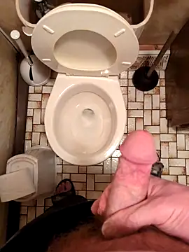 Cuminmyhands90 online show from April 23, 7:35 am