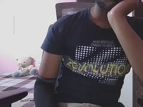 KissesBoyAD online show from October 13, 7:20 pm