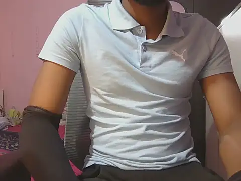 KissesBoyAD online show from September 8, 6:40 pm