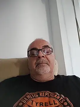 Satiro Sevilla online show from April 18, 7:07 pm