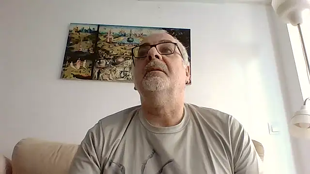 Satiro Sevilla online show from December 14, 12:12 pm