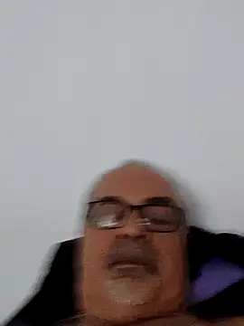 Satiro Sevilla online show from October 4, 8:57 pm