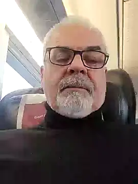 Satiro Sevilla online show from December 26, 3:31 pm