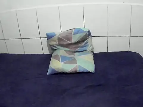 pierdona online show from January 8, 8:36 pm