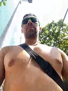 Snapshot of dantedesirexx chatting on January 21, 6:22 pm dantedesirexx online show from January 21, 6:22 pm