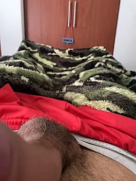 Snapshot of dantedesirexx chatting on January 29, 3:04 pm dantedesirexx online show from January 29, 3:04 pm