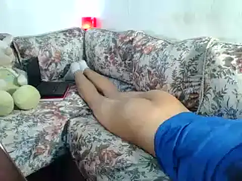 anwarlovemaroc online show from December 12, 10:31 pm