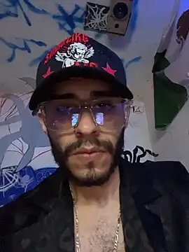 Elvergalarga66622 online show from May 5, 5:46 pm