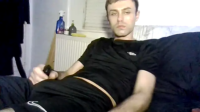 Snapshot of addicktedGT chatting on February 10, 10:09 pm addicktedGT online show from February 10, 10:09 pm