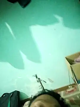 alwayshornyboy283 online show from April 4, 9:23 pm