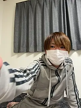 onimakura online show from February 20, 12:29 pm