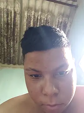 putoso031 online show from December 18, 11:34 am