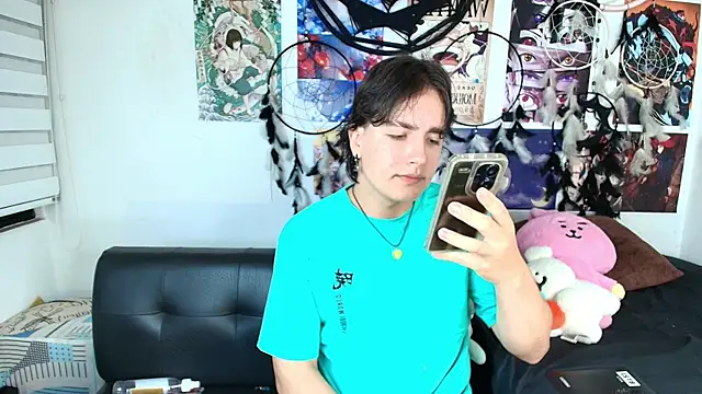Snapshot of lukashollow_ chatting on October 13, 11:55 pm lukashollow  online show from October 13, 11:55 pm