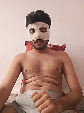 xxxgayroy12 online show from July 5, 11:06 am