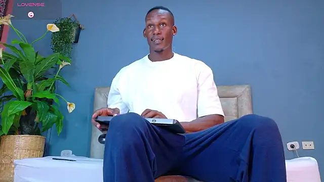 Iker bigdick online show from April 15, 7:25 pm