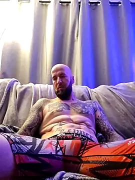 Beardedtattood online show from January 11, 1:27 am