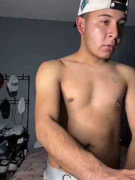 Oscar Bratz online show from January 11, 5:41 am