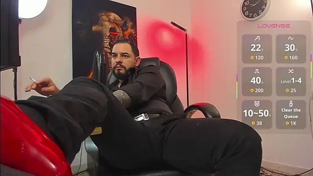 Ethan Castellano online show from November 11, 8:58 pm