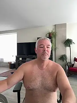 aarosteev2 online show from May 5, 2:41 pm