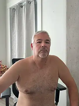 aarosteev2 online show from August 7, 3:07 pm