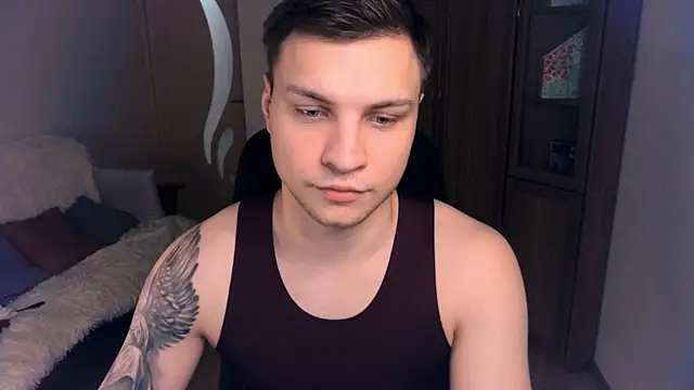 handsome guy01 online show from January 19, 7:37 pm