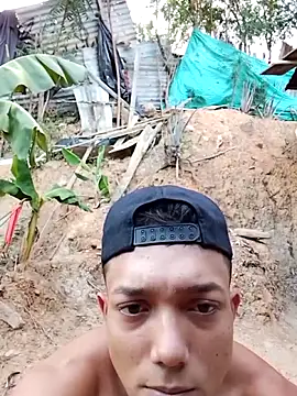 tayson  online show from September 26, 11:30 am