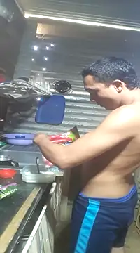 tayson  online show from December 9, 9:22 pm