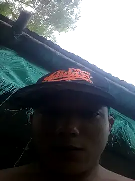 tayson  online show from December 2, 11:32 am