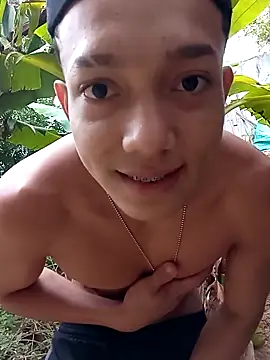 tayson  online show from March 13, 11:41 am