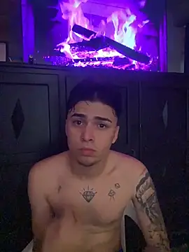 corey tylerr online show from November 5, 6:10 pm