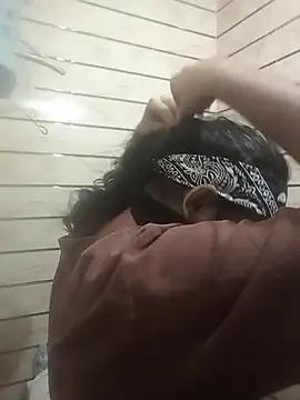 weeif online show from April 7, 9:48 pm