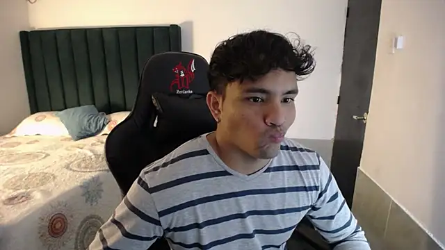 man dur07 online show from November 21, 10:09 pm