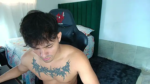 man dur07 online show from April 15, 7:58 pm