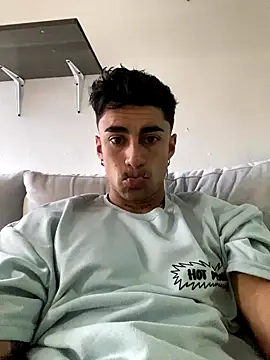 Danifornari online show from October 29, 8:12 pm