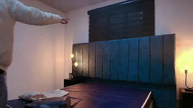 Amadeo Wild online show from January 27, 2:57 pm