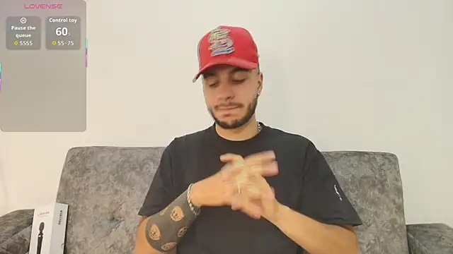 Amadeo Wild online show from October 4, 9:52 pm