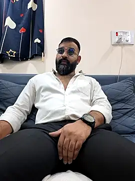 Fun Guuy online show from March 5, 1:57 am