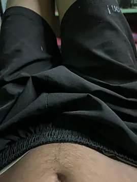 Snapshot of Privateseducer chatting on February 15, 11:06 am Privateseducer online show from February 15, 11:06 am