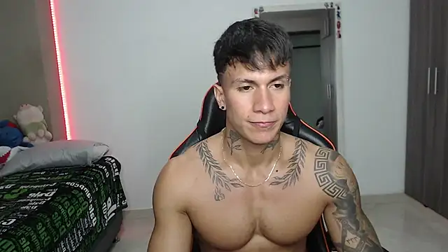 pettergrey1 online show from April 10, 1:23 am