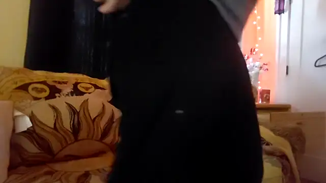 Lexxstacy online show from December 15, 5:43 pm