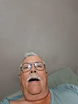 NawtyB1965 online show from June 1, 3:40 am