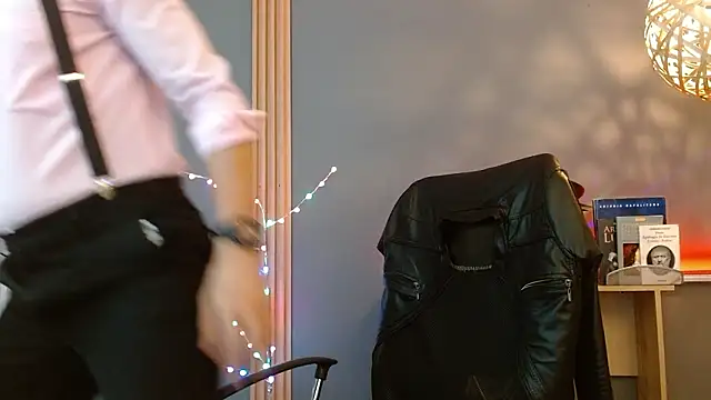 Reiko 85  online show from March 3, 5:42 pm