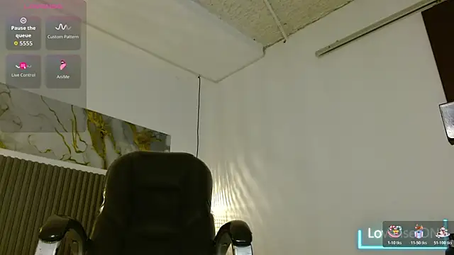 Dyla n18 online show from October 26, 10:45 pm