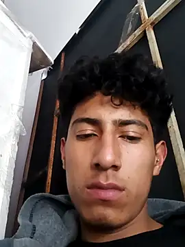 alexander32r online show from November 26, 9:07 pm