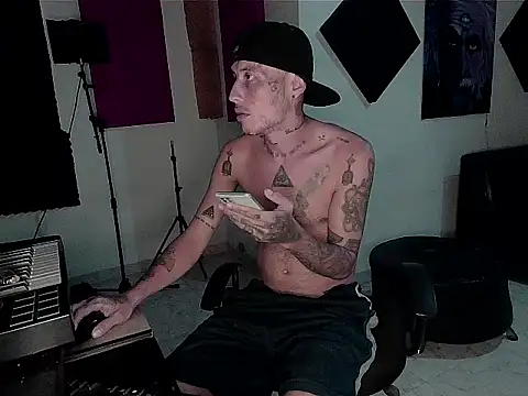 patrik tattoo  online show from November 22, 2:55 am