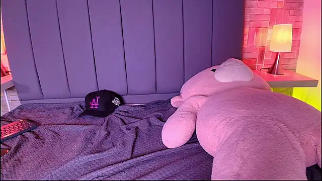 hares mds online show from March 10, 1:50 pm