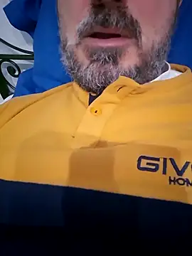 1talianBeutifulCock online show from January 6, 8:40 am