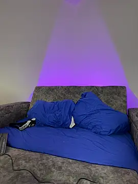 Andrewfalcon online show from November 5, 7:38 pm